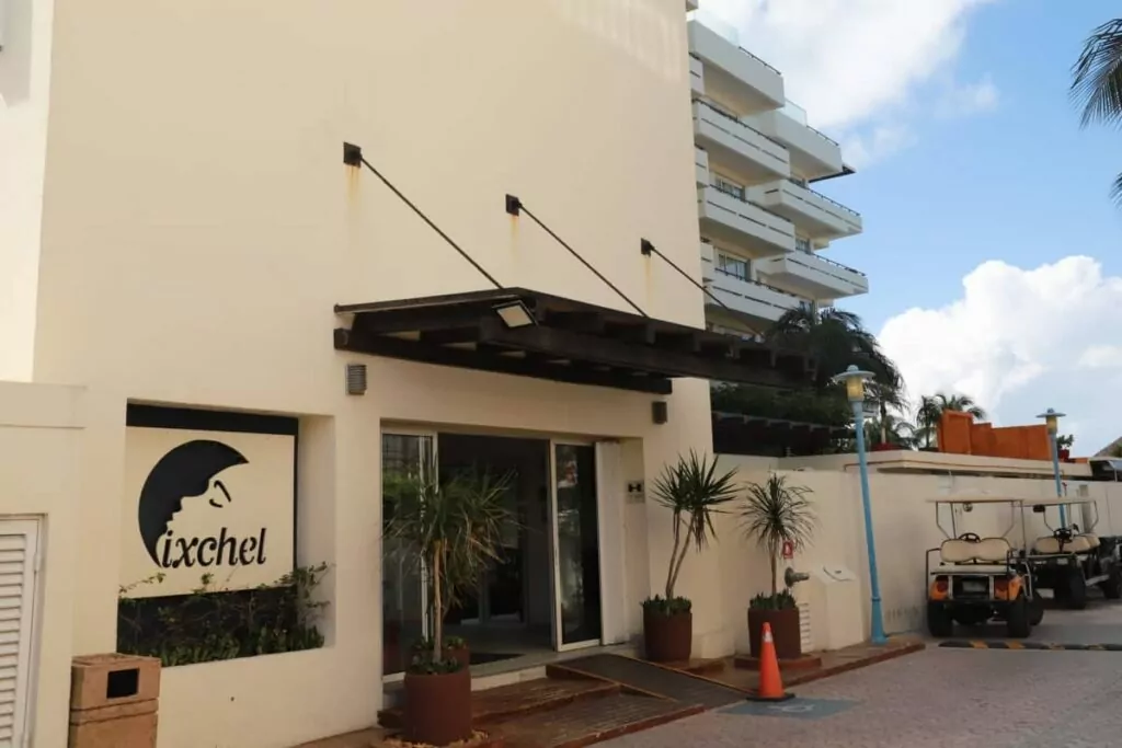 Ixchel Beach Hotel